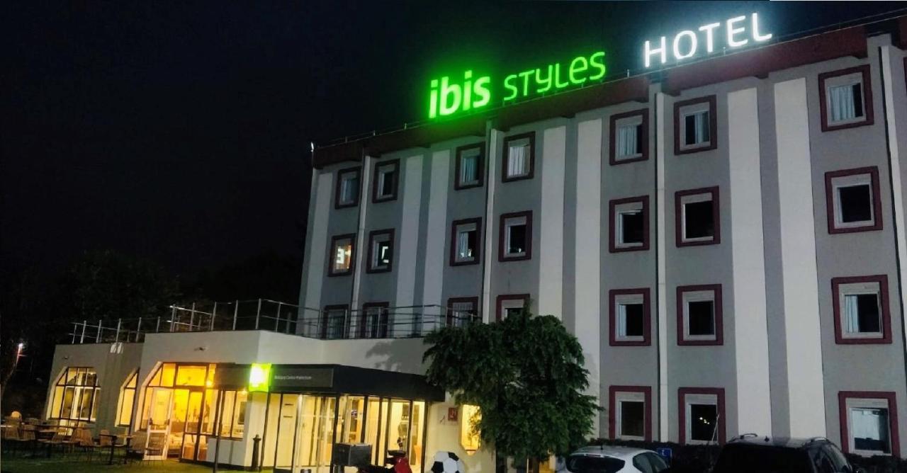 Ibis Styles Bobigny Centre Prefecture Hotel Exterior photo